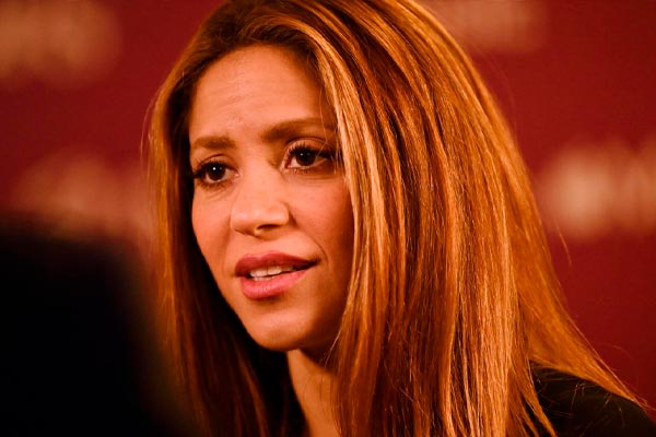 Shakira enfrenta más cargos
